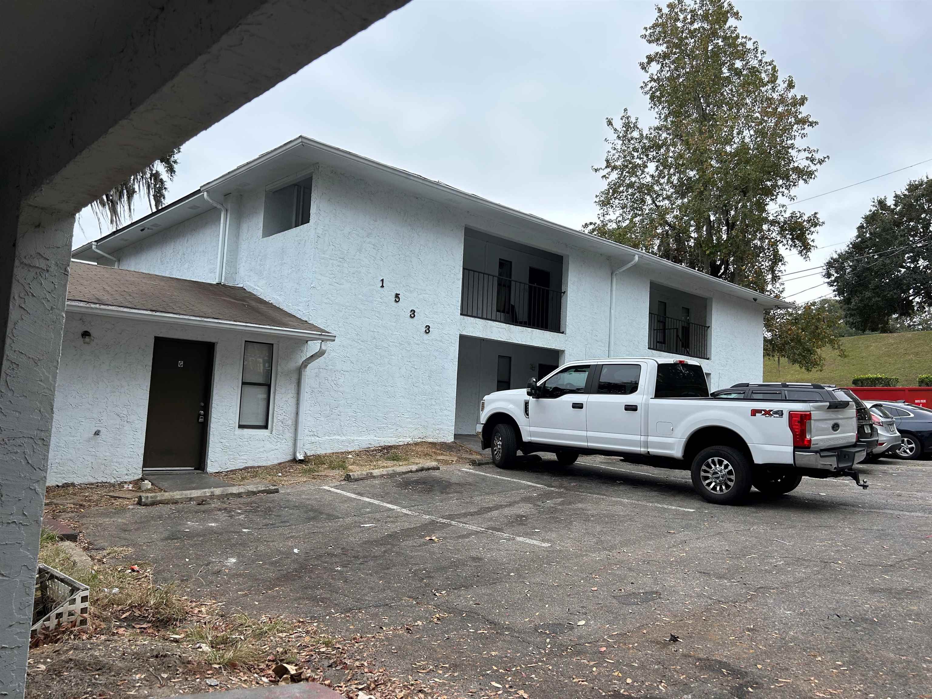 1533 S Bronough Street G-M