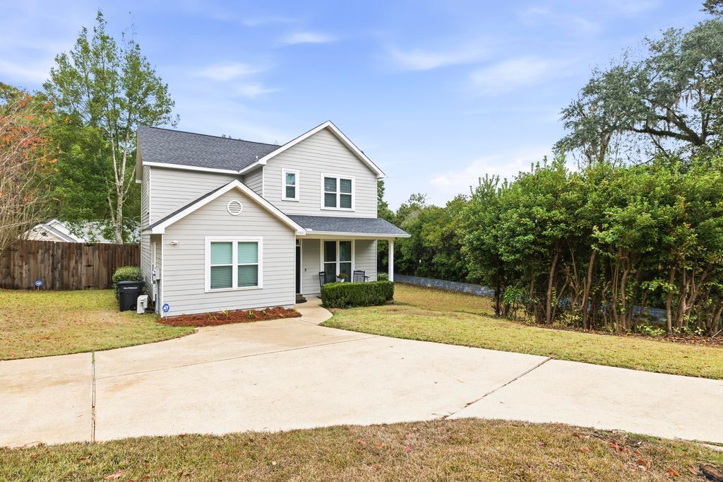 Photo of 4071 Forsythe Way, Tallahassee, FL 32309 (MLS # 393986)