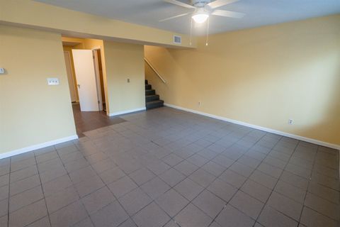 Tiny photo for 1900 Holmes Street #B, Tallahassee, FL 32310 (MLS # 393936)