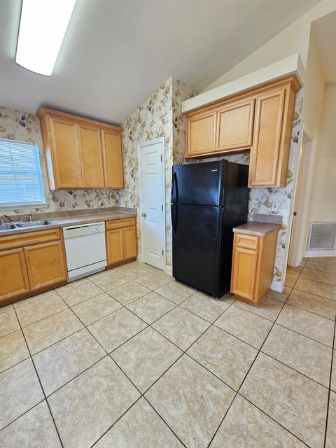 Tiny photo for 3283 Emerson Lane, Tallahassee, FL 32317 (MLS # 394639)