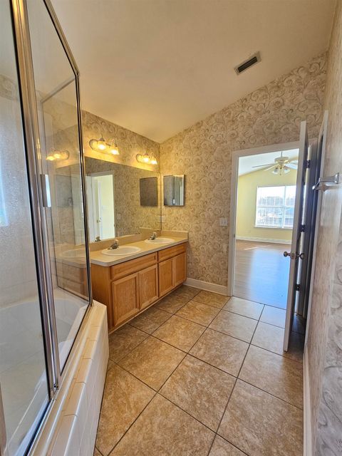 Tiny photo for 3283 Emerson Lane, Tallahassee, FL 32317 (MLS # 394639)