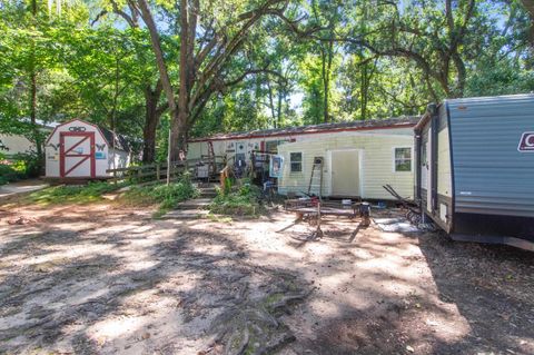 Photo of 1413 Janet Drive, Tallahassee, FL 32311 (MLS # 387808)