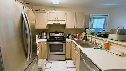 Tiny photo for 2173 Timberwood Circle, Tallahassee, FL 32304 (MLS # 400181)
