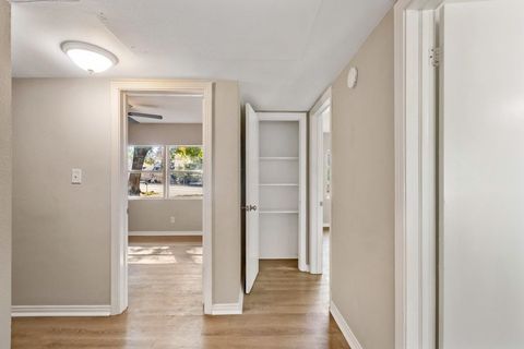 Tiny photo for 1402 W THARPE Street, Tallahassee, FL 32303 (MLS # 400410)