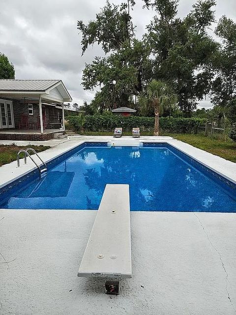 Tiny photo for 3475 Cash Road, Perry, FL 32348 (MLS # 401953)