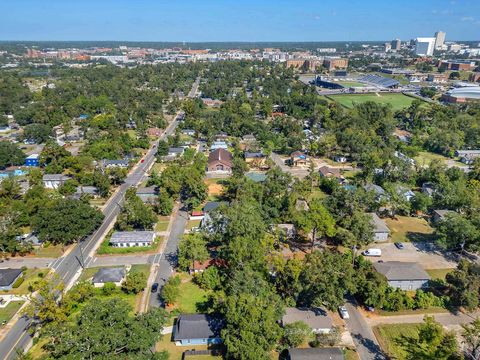 Tiny photo for 2133 Flipper Street, Tallahassee, FL 32310 (MLS # 391852)