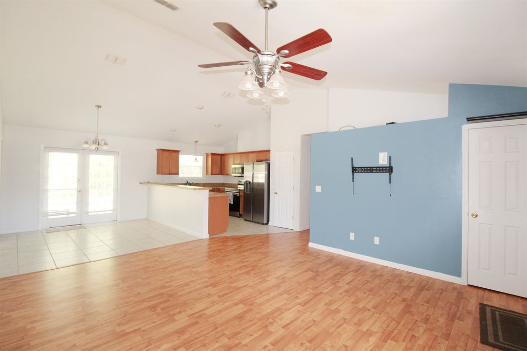 Photo of 33 Paulette Drive, Crawfordville, FL 32327 (MLS # 397800)