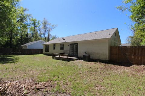 Tiny photo for 33 Paulette Drive, Crawfordville, FL 32327 (MLS # 397800)