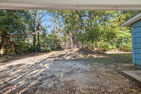 Tiny photo for 1920 Karen Lane, Tallahassee, FL 32304 (MLS # 395049)