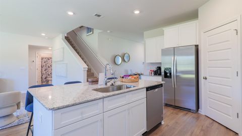 Tiny photo for 2986 Ervine Street, Tallahassee, FL 32308 (MLS # 388039)