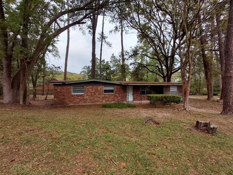 2412 Almond Drive Tallahassee FL 32303