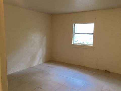 Tiny photo for 1514 MAJESTIC Avenue, Tallahassee, FL 32304 (MLS # 399150)