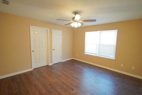 Tiny photo for 933 Ashburn Drive, Tallahassee, FL 32301 (MLS # 398222)