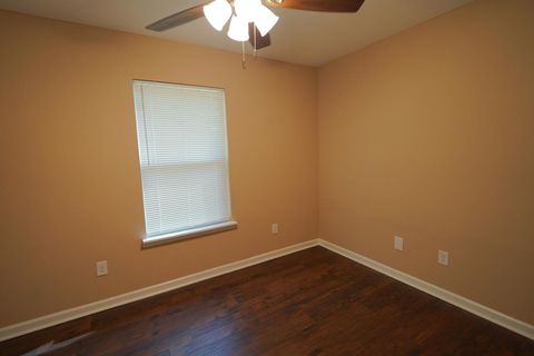 Tiny photo for 933 Ashburn Drive, Tallahassee, FL 32301 (MLS # 398222)