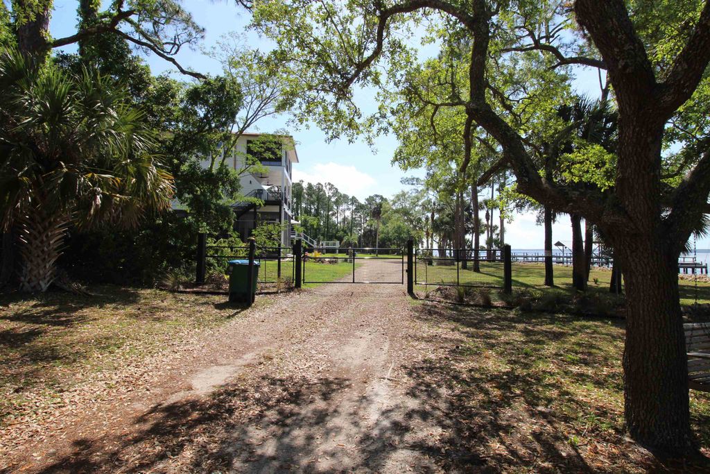 Photo of 88 Driftwood Drive, Panacea, FL 32346 (MLS # 399011)
