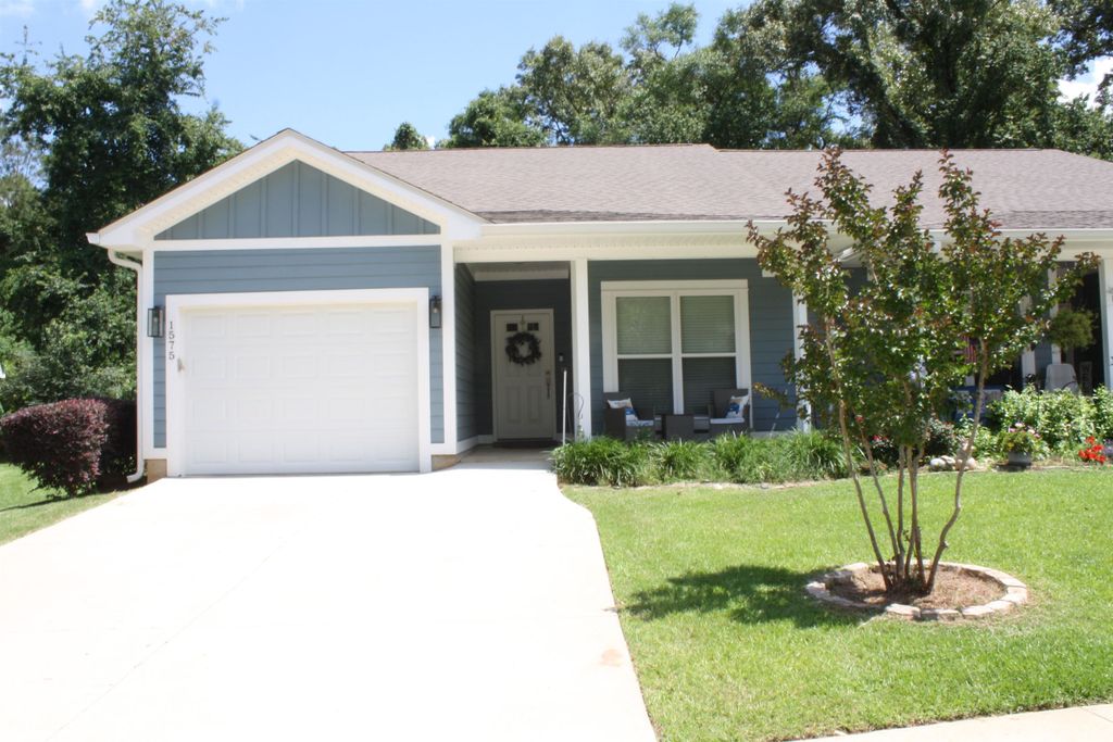 Photo of 1575 Miccosukee Loop, Tallahassee, FL 32308 (MLS # 400104)