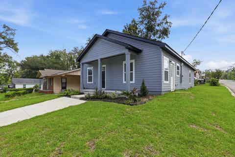 Tiny photo for 2119 Wakulla Street, Tallahassee, FL 32310 (MLS # 402725)