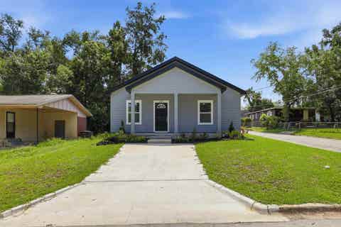 Tiny photo for 2119 Wakulla Street, Tallahassee, FL 32310 (MLS # 402725)