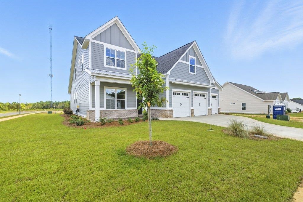 8427 Knotted Pine Lane