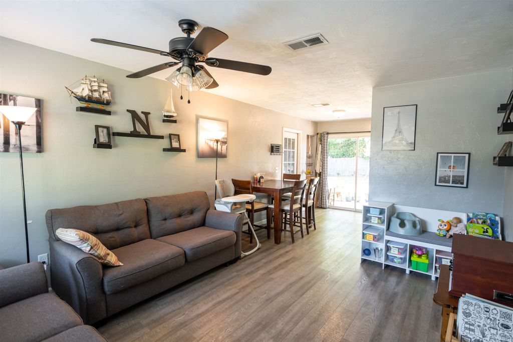 Photo of 4695 Autumn Woods Way, Tallahassee, FL 32303 (MLS # 398957)