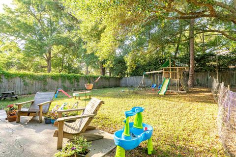Tiny photo for 4695 Autumn Woods Way, Tallahassee, FL 32303 (MLS # 398957)