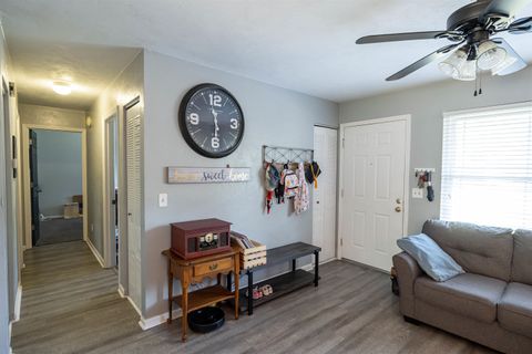 Tiny photo for 4695 Autumn Woods Way, Tallahassee, FL 32303 (MLS # 398957)