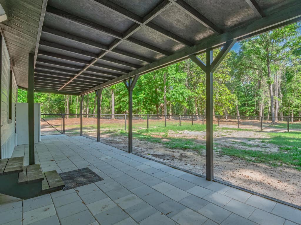 Photo of 1266 Dr MLK Jr Memorial Road, Crawfordville, FL 32327 (MLS # 399799)