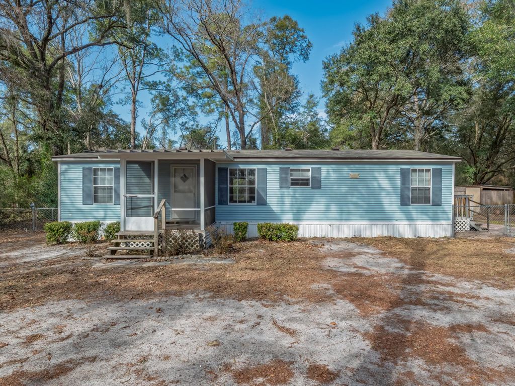 Photo of 138 Crystal Lane, Crawfordville, FL 32327 (MLS # 396089)