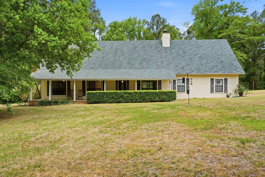 Photo of 7067 Calico Circle, Tallahassee, FL 32303 (MLS # 399125)