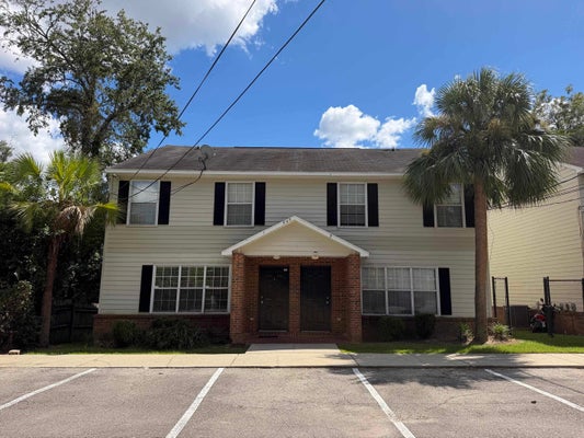 845 W GEORGIA ST # 2, TALLAHASSEE, FL 32304 - Image 2c9d308e96c79e47faee194591d65f7d/1250913400