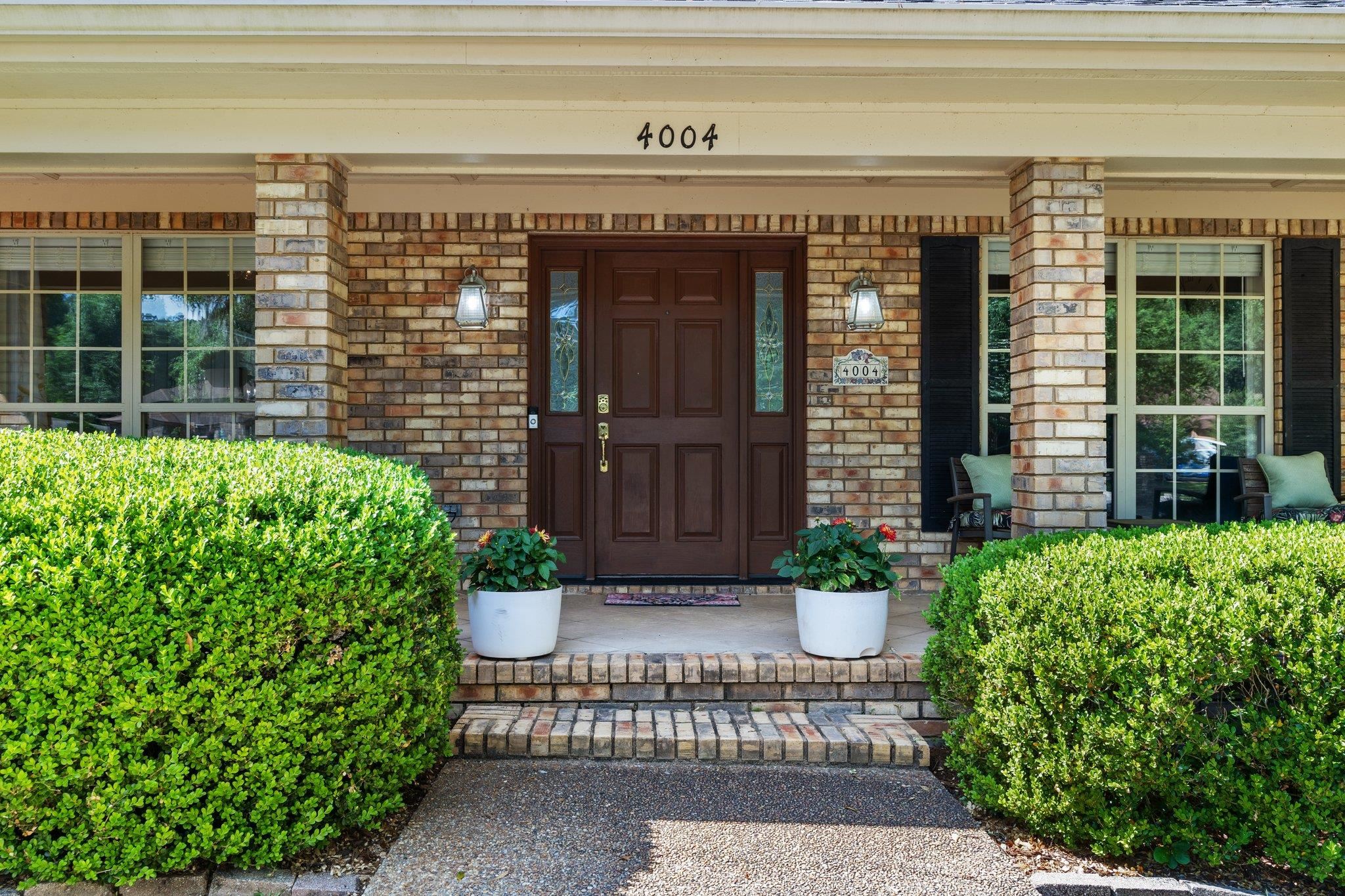 4004 Mclaughlin Drive