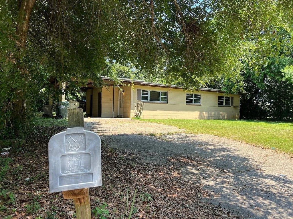 Photo of 102 Emerald Avenue, Other Florida, FL 32505 (MLS # 402742)