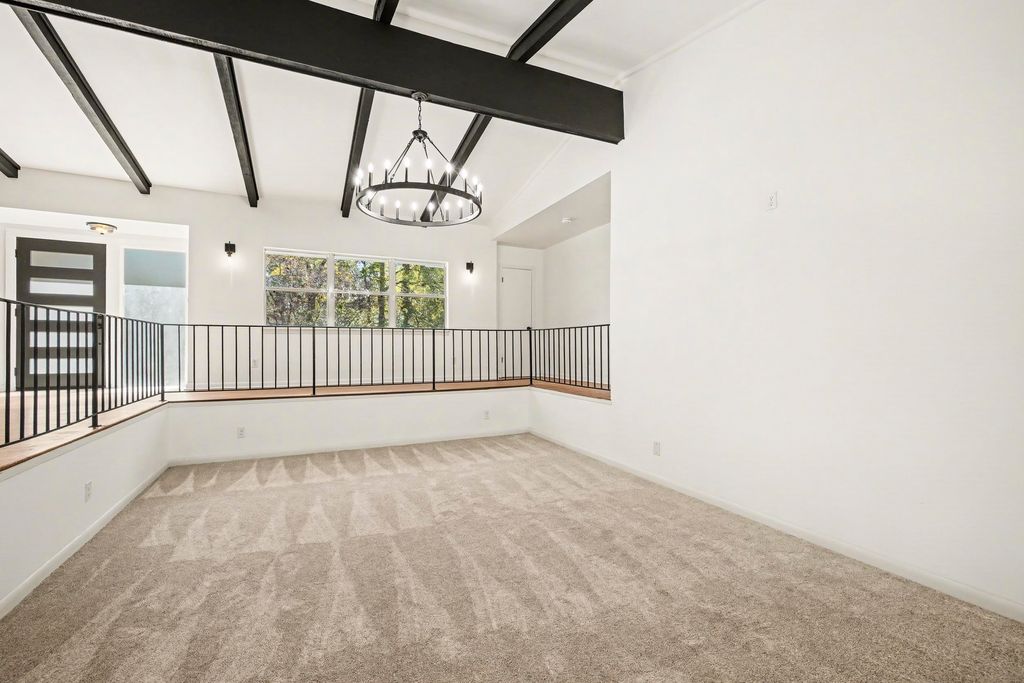 Photo of 900 Oak Knoll Avenue, Tallahassee, FL 32312 (MLS # 395234)