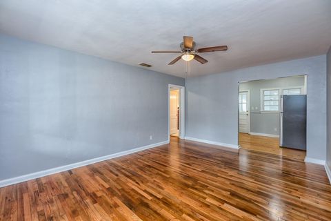 Tiny photo for 2058 Thomasville Road, Tallahassee, FL 32308 (MLS # 391603)