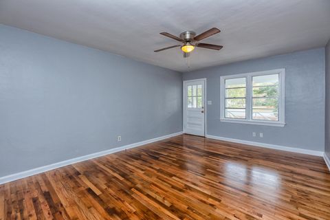 Tiny photo for 2058 Thomasville Road, Tallahassee, FL 32308 (MLS # 391603)