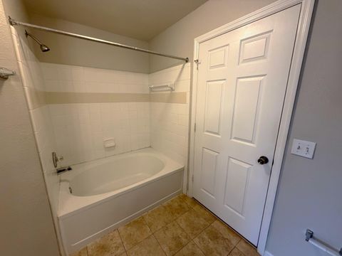 Tiny photo for 2801 Chancellorsville #232 Drive, Tallahassee, FL 32312 (MLS # 397077)