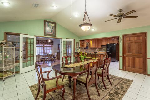 A home in Crawfordville