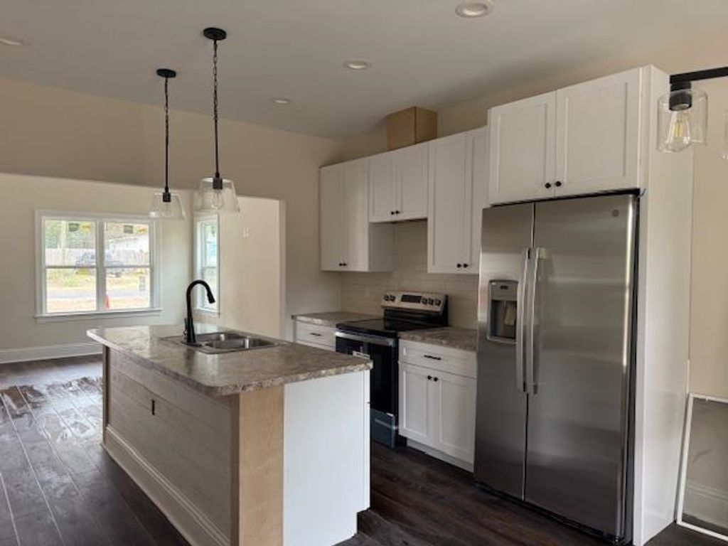 Photo of 41 Dakota Drive, Crawfordville, FL 32327 (MLS # 393841)