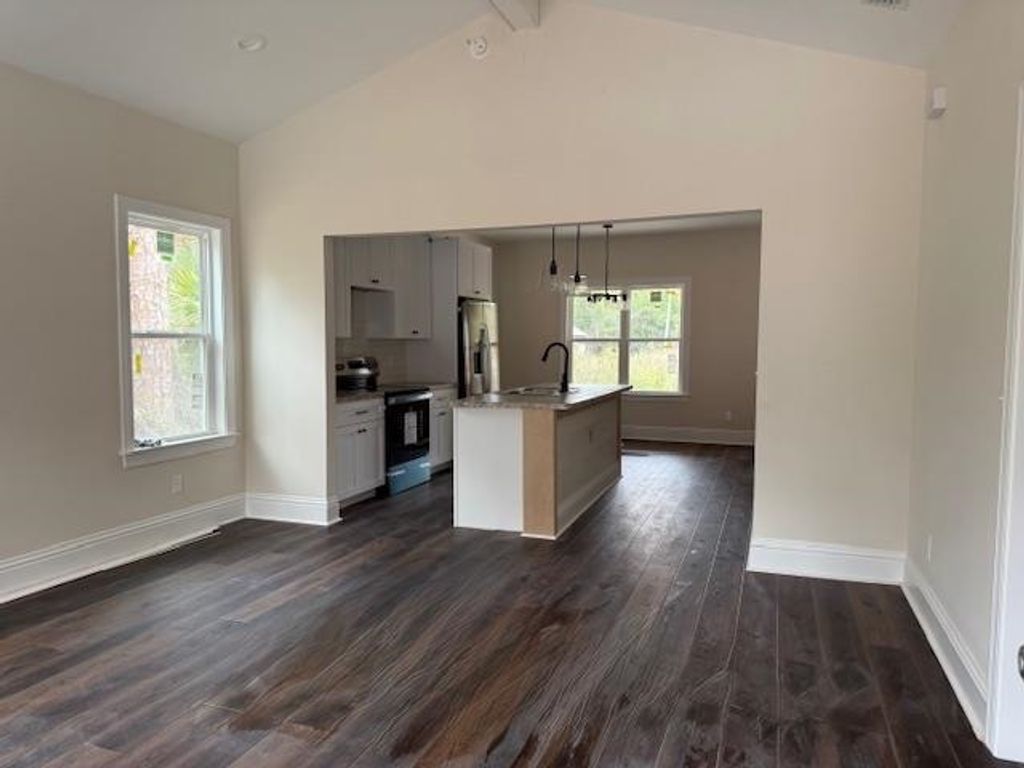 Photo of 41 Dakota Drive, Crawfordville, FL 32327 (MLS # 393841)