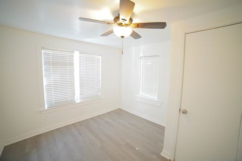 Tiny photo for 1228 Alabama Street, Tallahassee, FL 32304 (MLS # 392893)