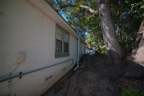 Tiny photo for 1228 Alabama Street, Tallahassee, FL 32304 (MLS # 392893)