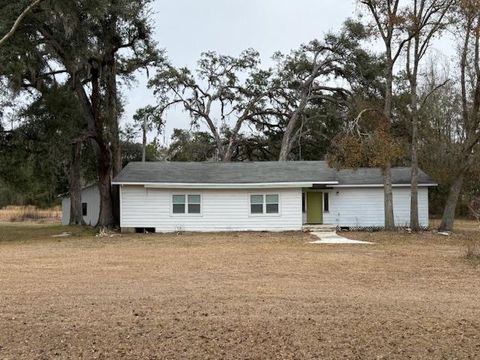 Photo of 3017 W W Kelley Road, Tallahassee, FL 32311 (MLS # 395971)