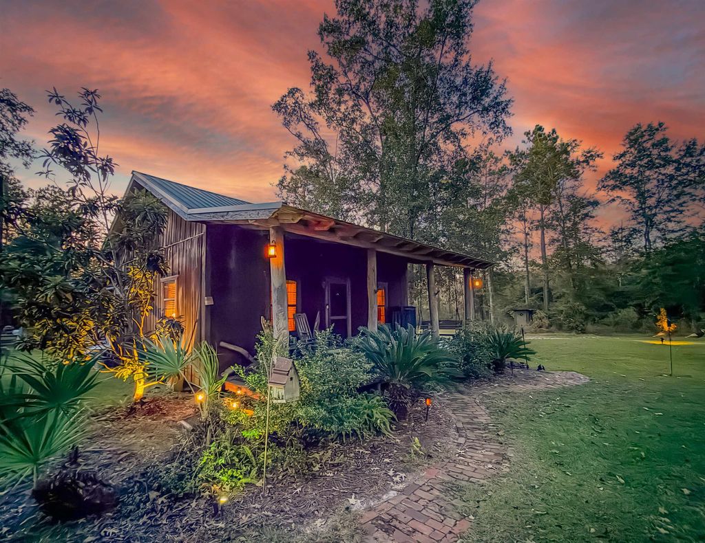 Photo of 38134 SW Forest Road 123, Bristol, FL 32321 (MLS # 392853)