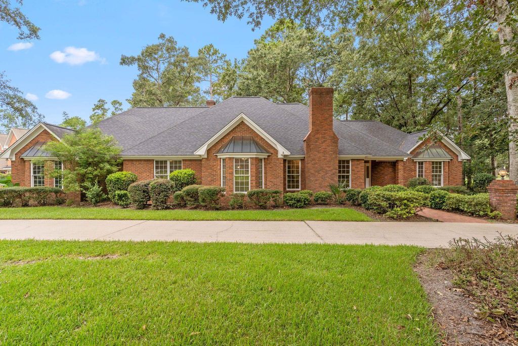 Photo of 9039 Winged Foot Drive, Tallahassee, FL 32312 (MLS # 391600)