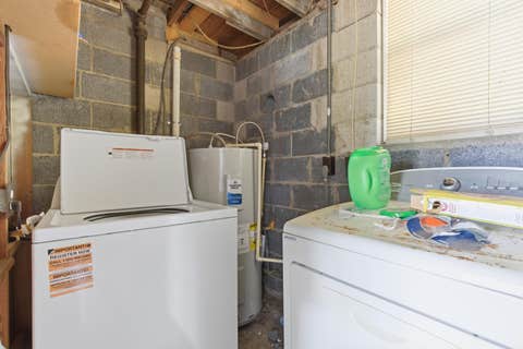 Tiny photo for 1734 W THARPE Street, Tallahassee, FL 32303 (MLS # 400363)