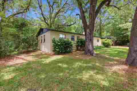 Tiny photo for 1734 W THARPE Street, Tallahassee, FL 32303 (MLS # 400363)