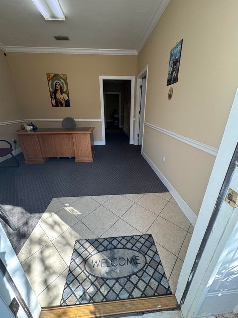 Tiny photo for 2709 Killarney Way #3, Tallahassee, FL 32309 (MLS # 393993)