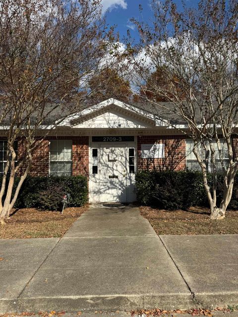 Photo of 2709 Killarney Way #3, Tallahassee, FL 32309 (MLS # 393993)