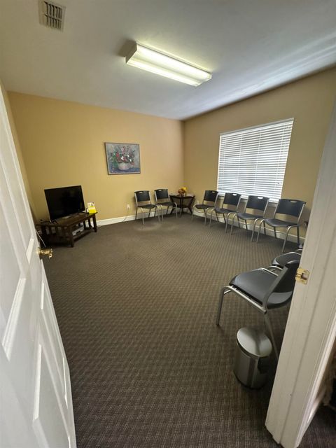 Tiny photo for 2709 Killarney Way #3, Tallahassee, FL 32309 (MLS # 393993)
