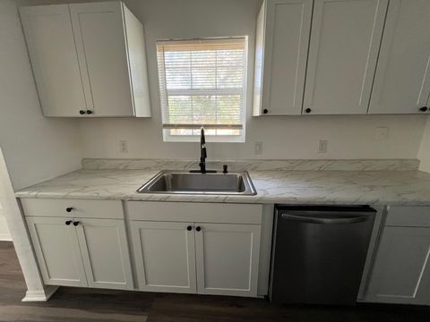 Tiny photo for 677 W 5TH Avenue, Tallahassee, FL 32303 (MLS # 396238)